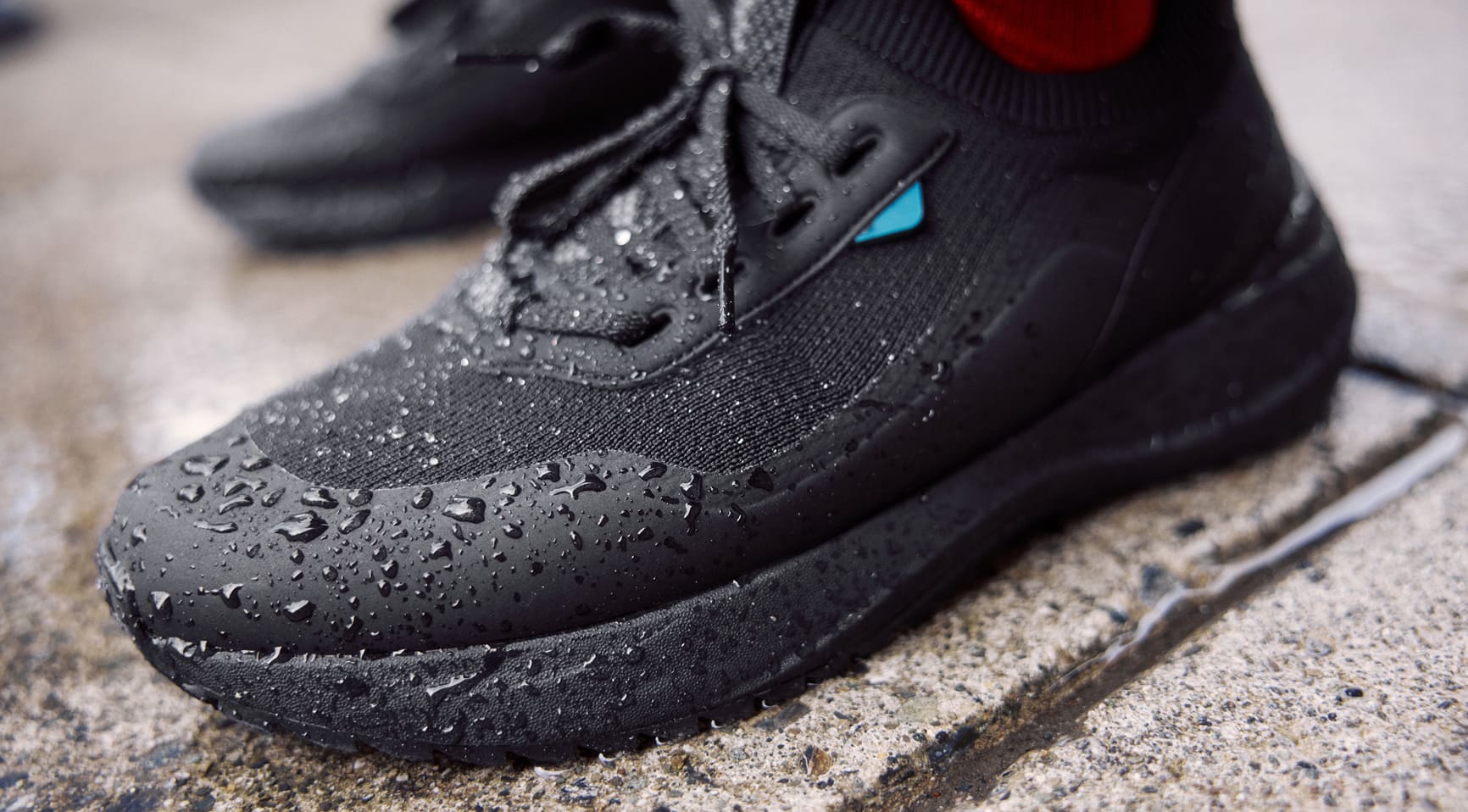 Men's waterproof shoes